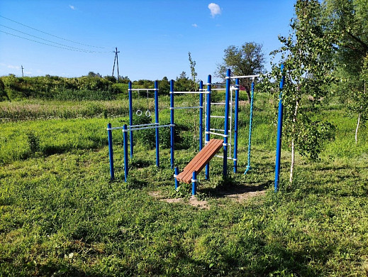 В Фурмановском районе установили еще одну детскую игровую площадку