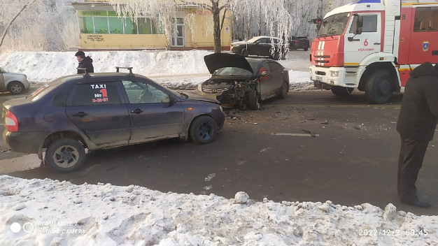 В Иванове пьяный водитель иномарки устроил тройное ДТП