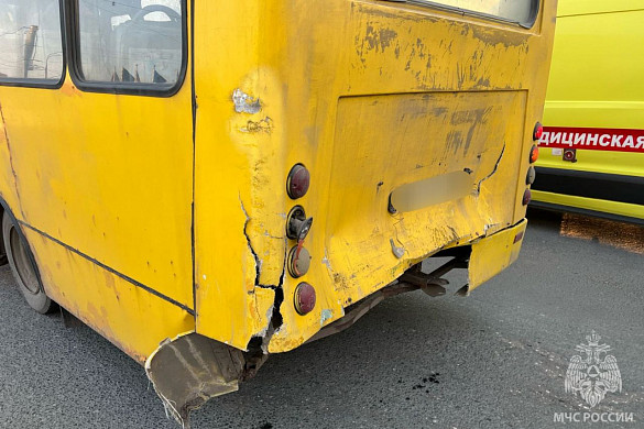 В Иванове 6 человек пострадали в ДТП с двумя автобусами