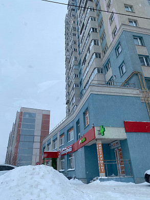 В Иванове рядом с многоквартирным домом обнаружен труп парня