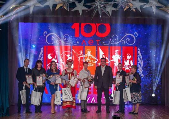 Лежневский ДК отметил 100-летний юбилей