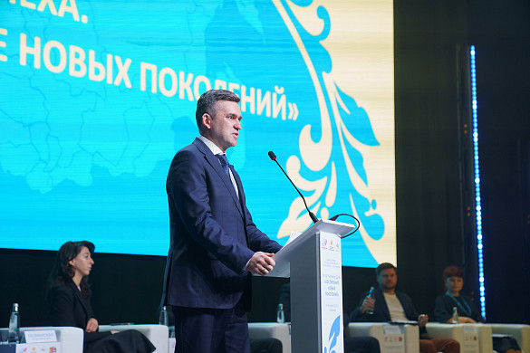  Губернатор предложил создать в малых городах лучшие колледжи 