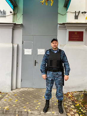 В Иванове пристав спас мужчину, которому стало плохо в суде