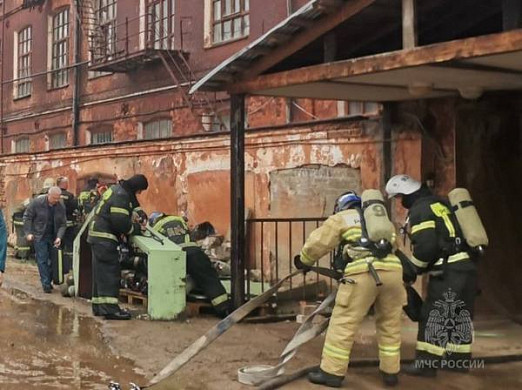 В Фурманове загорелся склад на 3 этаже