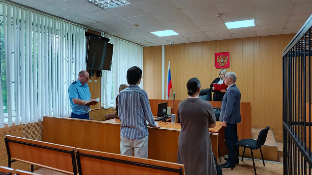 Юный курьер мошенников, забравший 7 млн у матери погибшего бойца СВО, получил срок