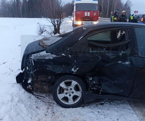  В Ивановском районе автобус с рабочими вылетел в кювет 