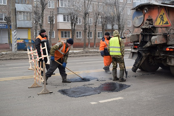  В Иванове продолжается усиленный ямочный ремонт 