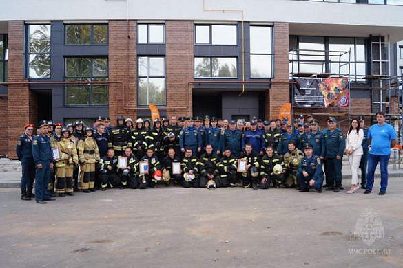  Пожарные Ивановской области приняли «Вертикальный вызов» 