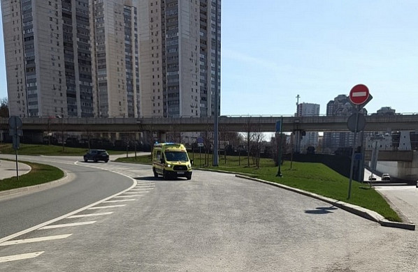  Пациентку из Ивановской области двумя вертолетами доставили в Федеральный центр мозга 