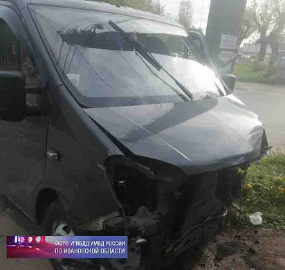 Пассажиры легковушки, включая годовалого ребенка, пострадали в ДТП в Шуе