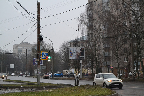 На светофорах Иванова устанавливают бело-лунные секции