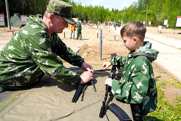 В ивановской «Зарнице 2.0» соревновались более 900 школьников и студентов 