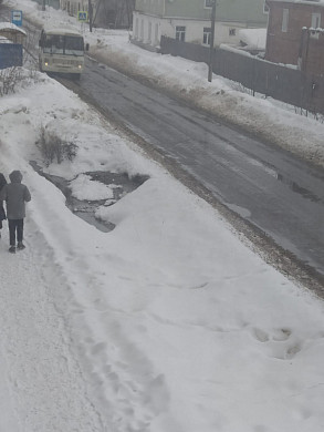 В Юрьевце с 27 декабря не могут устранить течь
