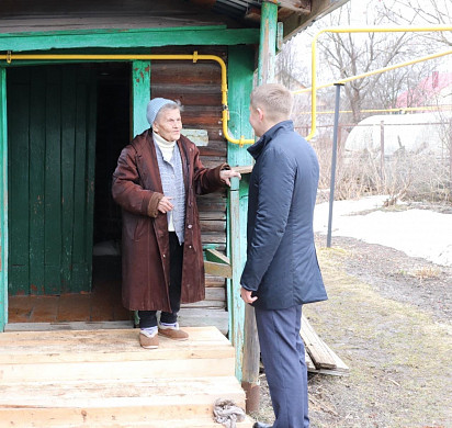 96-летнему ветерану из Фурманова установили в доме унитаз