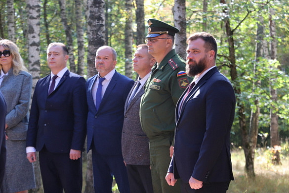  В ивановском парке установили пограничный столб 