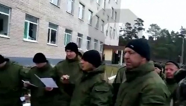 «У многих харкота с кровью»: мобилизованные из Коврова пожаловались на медобслуживание в учебке