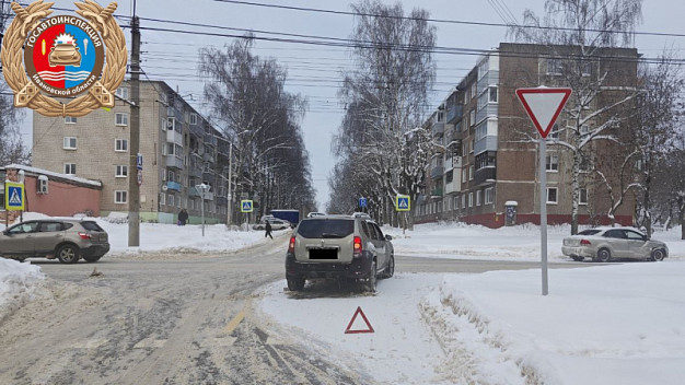 В Иванове столкнулись два автомобиля