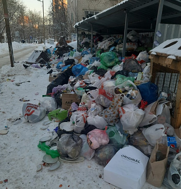 В Иванове горожане жалуются на работу регоператора по вывозу ТКО