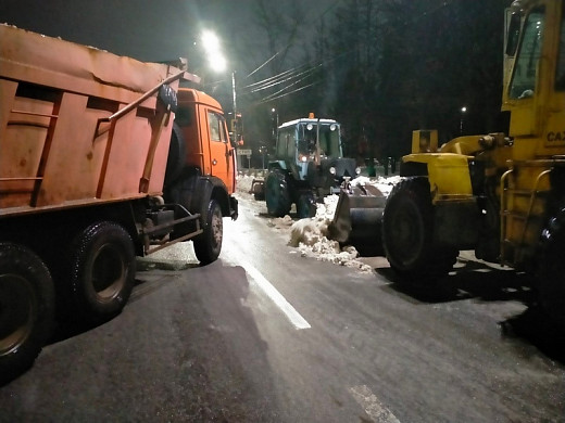 Дорожное городское хозяйство: «Сразу же прометать дороги во время снегопада нельзя»