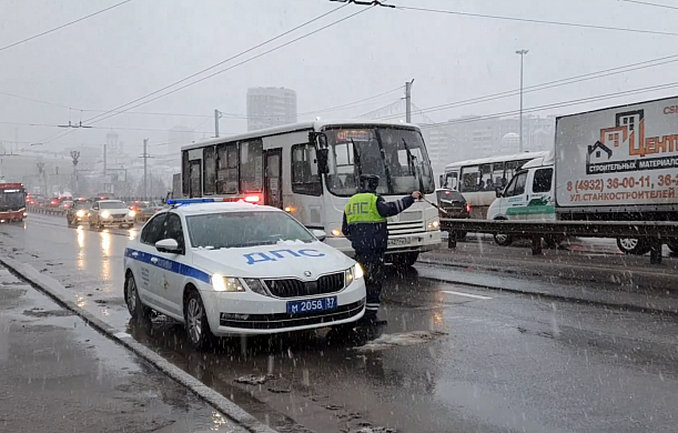 В Иванове на пассажиров-безмасочников составили более 30 протоколов