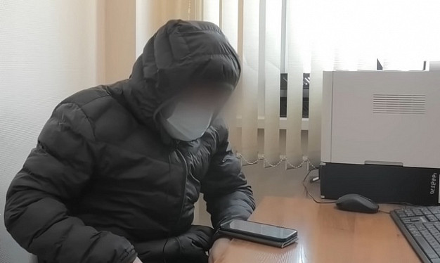 В Иванове молодой человек обманывал студентов, прикинувшись преподавателем