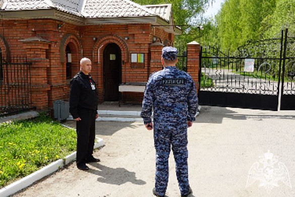 Сотрудники Росгвардии проверят более 300 детских лагерей в Ивановской области