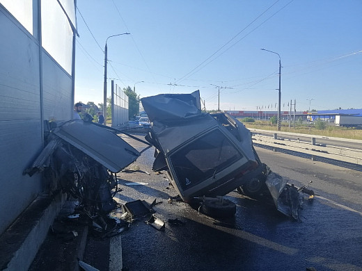 Автомобиль превратился в груду железа в жестком ДТП в Ивановском районе