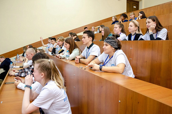 В Шуе реализуют проект «Семейная робототехника»