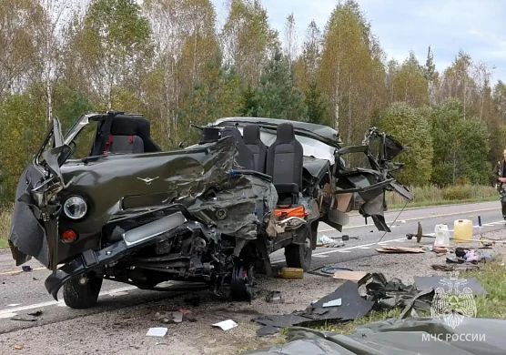 Водитель «УАЗа» погиб после столкновения с полуприцепом в Савинском районе