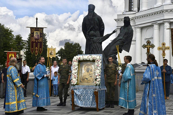 Крестный ход в Шуе собрал тысячи верующих