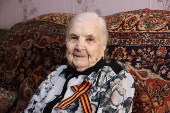  В Иванове 99-летний ветеран Великой Отечественной получила поздравления от главы города 