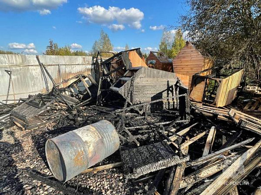  В Ивановском районе сгорели 12 строящихся туалетов 