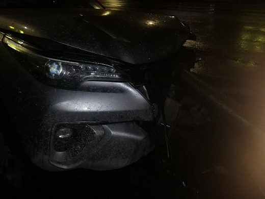 В Иванове автомобиль насквозь пробило чугунной балкой моста