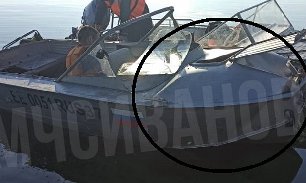 В здание на Социалистической улице врезалась лодка