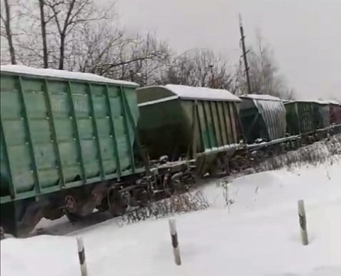  В Иванове грузовик врезался в поезд 