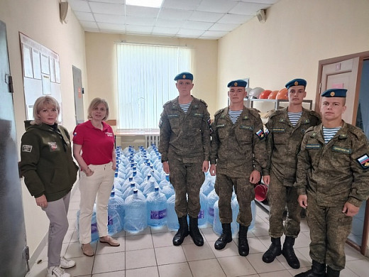 Ивановский Народный фронт передал бойцам СВО питьевую воду