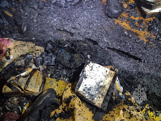 Огнеборцы спасли двух человек на пожаре в Вичуге