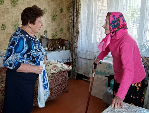 «До ста годов доживу, больше не буду!». В Пучежском районе поздравили с юбилеем долгожительницу 