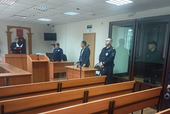  В Ивановской области осужден парень, зарезавший свою учительницу 