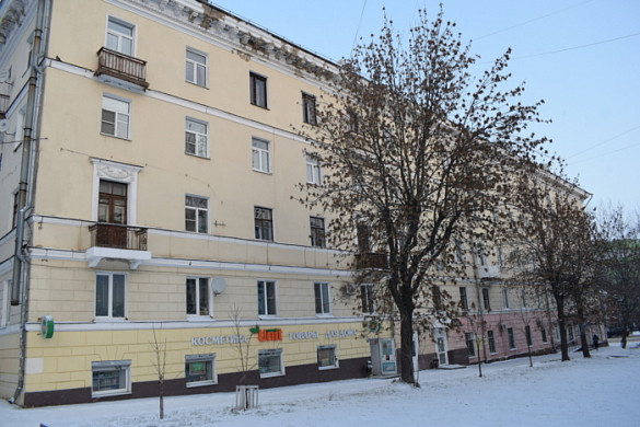 В Иванове начали обрезать деревья