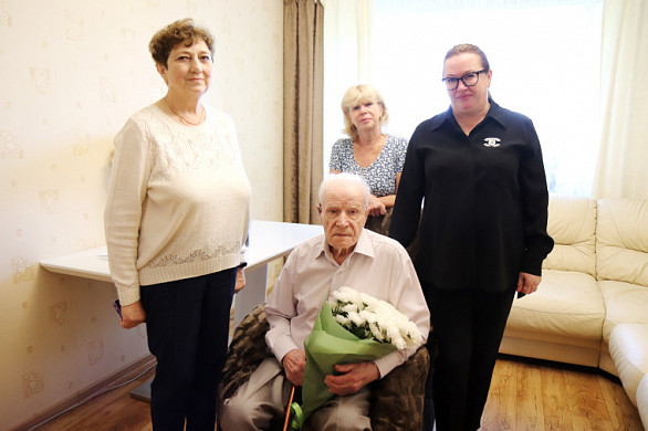  В Иванове отметил 100-летний юбилей ветеран войны Владимир Васильевич Коробочкин 