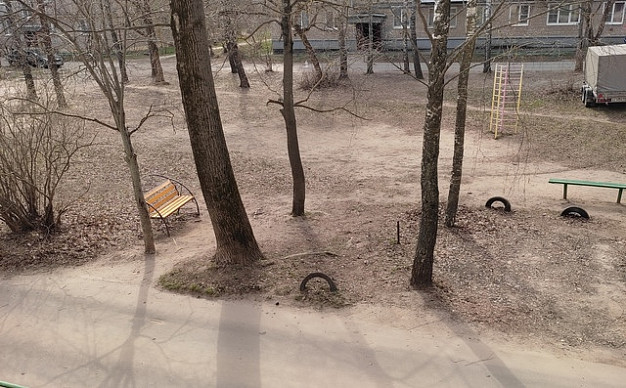 Жители Пустошь-Бора в Иванове просят установить им детские площадки