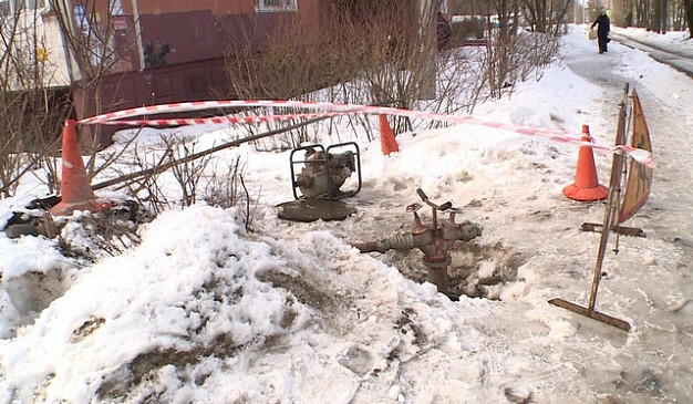 «Водоканал» начал прочищать трубы гидропневматическим способом