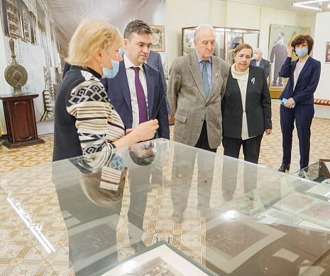 Губернатор Ивановской области встретился с потомками Дмитрия Бурылина