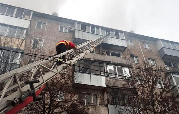  Ивановский пожарный спас из горящего общежития друга детства 