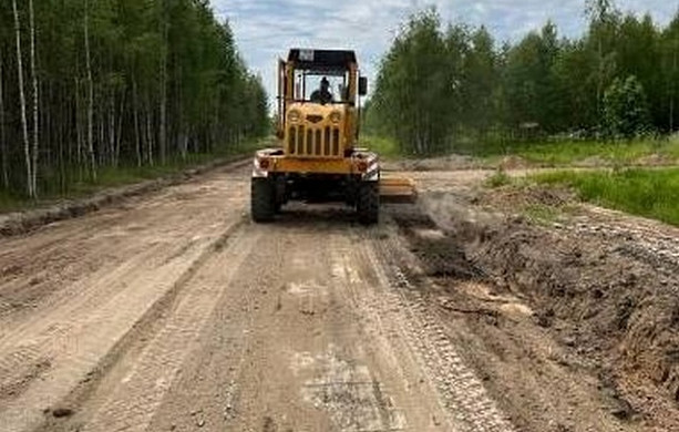В Заволжском районе в населенных пунктах вдоль Волги отремонтируют дорогу