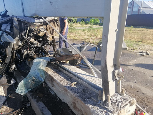 Автомобиль превратился в груду железа в жестком ДТП в Ивановском районе