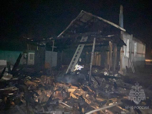 В Кинешемском районе из-за неосторожного обращения с огнем сгорели сараи