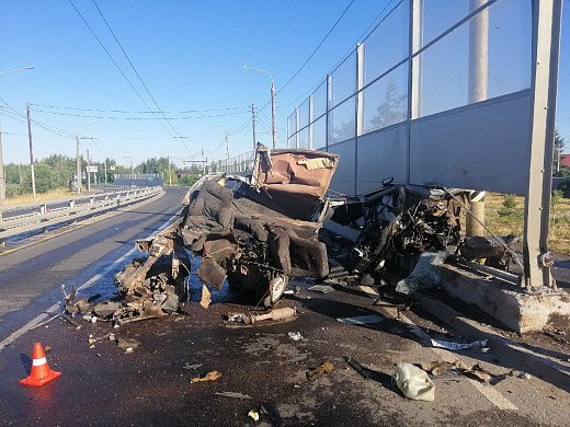 Автомобиль превратился в груду железа в жестком ДТП в Ивановском районе