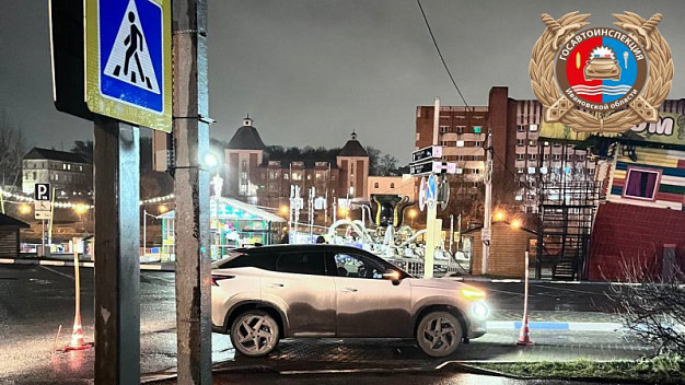 На парковке возле «Серебряного города» сбили мальчика